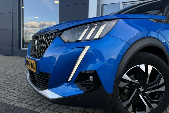 Peugeot 2008 1.2 PureTech GT | Camera | Sensoren V/A | Cruise Control | Navi | Carplay