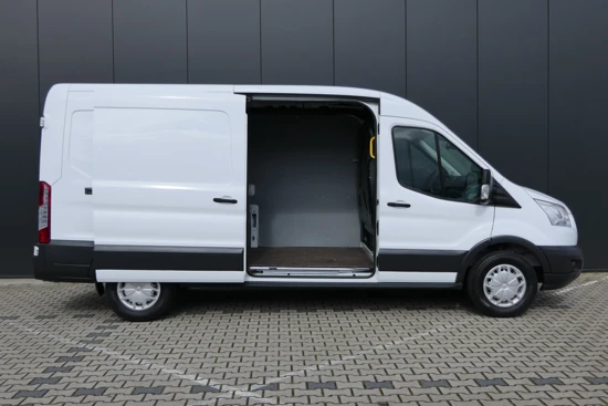 Ford Transit 350 2.2 TDCI L3H2 125PK | Leer | Airco | Betimmering | Trekhaak | Bluetooth |