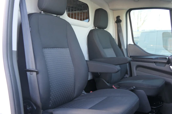 Ford Transit Custom 280 2.0 TDCI L1H1 Trend | Stoelverwarming | Betimmering | PDC V+A | Bluetooth | Trekhaak