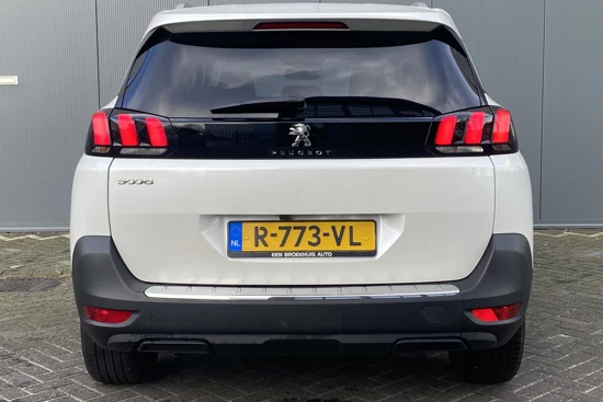 Peugeot 5008 1.2 130pk 7-Zits Allure Automaat | Led | Leder | Camera | Climate | Keyless | NL. Auto | Navigatie | 18" Lichtmetaal | Cruisecon