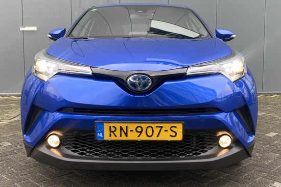 Toyota C-HR 1.8 Hybrid 123pk Black Edition Automaat | Leder | Climate | Camera | Keyless | Navigatie | Trekhaak | NL Auto | 18" Lichtmetaal