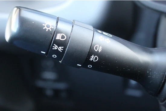 Peugeot 108 1.0 72PK Active | Airco | Bluetooth | 5-Deurs | Centrale vergrendeling