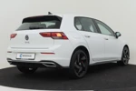 Volkswagen Golf 1.4 eHybrid GTE 245pk | Adaptief cruise control | Navigatie | App connect | Parkeersensoren v+a | DAB radio | Led koplampen | 17