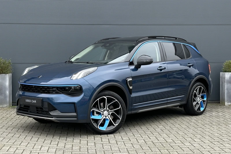 Lynk & Co 01 1.5 | Panoramadak | Adaptive Cruise | BLIS | 360 Camera | Infinity Audio | Elektrische Stoel | Keyl