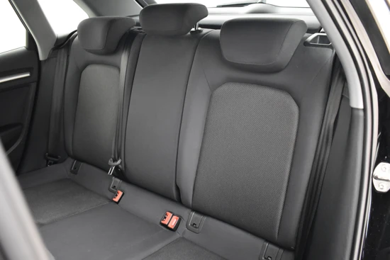 Audi A3 Sportback 1.0 TFSI 116pk Design Pro Line Plus | Cruise control | Navigatie | Led koplampen | Parkeersensoren v+a | Stoelverwarmi