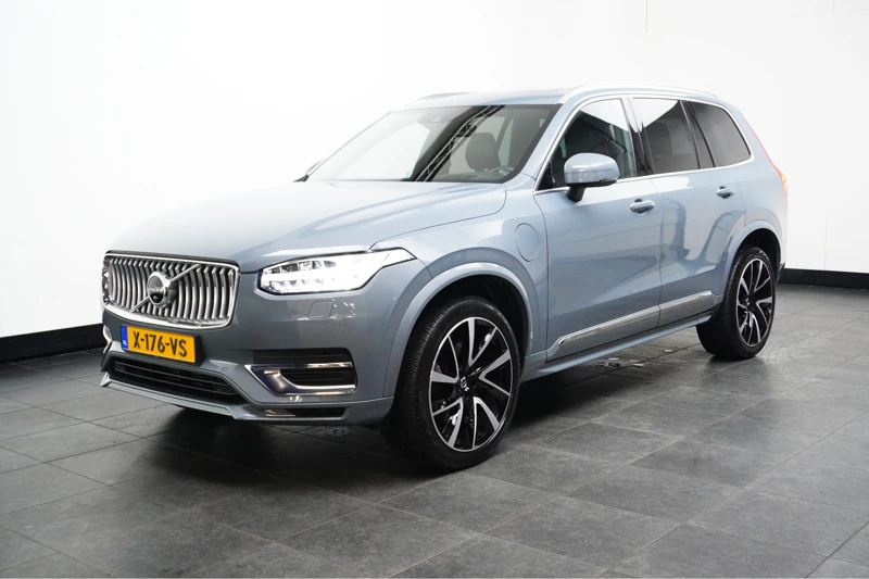 Volvo XC90 T8 AWD Inscription | Voorstoelen massage/ventilatie | Panoramadak | Harman Kardon | 360o camera | Getint glas | Headup |