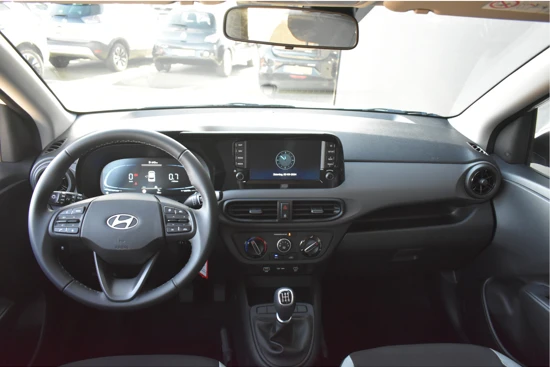 Hyundai i10 1.0 Comfort Smart | DEMO-DEAL! | Navigatie | Achteruitrijcamera | LED | Lane-Assist | Cruise Control | !!