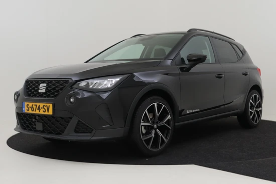 SEAT Arona 1.0 TSI Style DSG 7 110 pk | Bi-Color 18" Lichtmetalen velgen | Wired Carplay NAVI | Privacy Glass