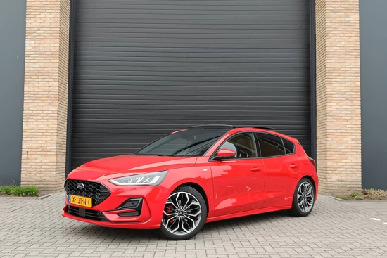 Ford Focus 1.0 EcoBoost Hybrid ST Line X | Panoramadak | Winter Pakket | Adaptive Cruise |