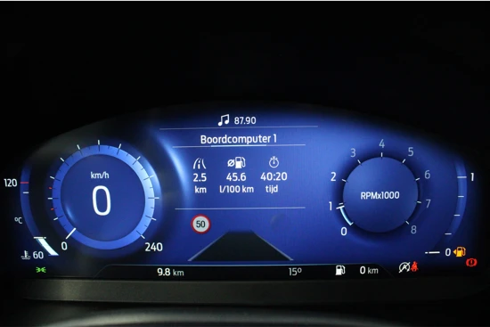 Ford Focus 1.0 EcoBoost Hybrid ST Line X | Panoramadak | Winter Pakket | Adaptive Cruise |