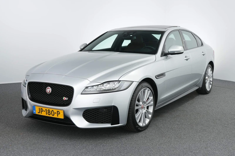 Jaguar XF 3.0 S AWD