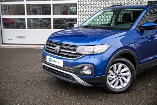 Volkswagen T-Cross 1.0 TSI Life | Navigatie | Carplay | Parkeersensoren | Cruise control adapt.