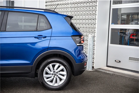 Volkswagen T-Cross 1.0 TSI Life | Navigatie | Carplay | Parkeersensoren | Cruise control adapt.