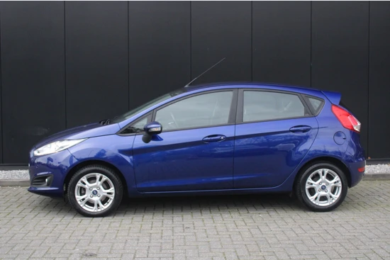 Ford Fiesta 1.0 80PK 5-Deurs | Navigatie | Cruise control | Trekhaak | Parkeersensoren