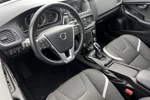 Volvo V40 Cross Country 1.5 T3 Dynamic Edition