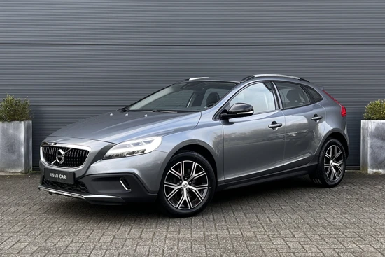 Volvo V40 Cross Country 1.5 T3 Dynamic Edition