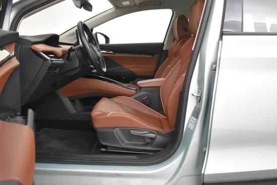Škoda Enyaq 60 180pk iV | Cruise control | Navigatie | Lederen bekleding | 1e eigenaar | 100%dealeronderhouden | Camera achter | Parkeersens
