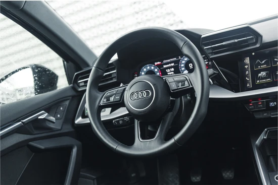 Audi A3 Sportback 30 TFSI Pro Line | Smartphone interface | Climate control | Parkeerhulp achter