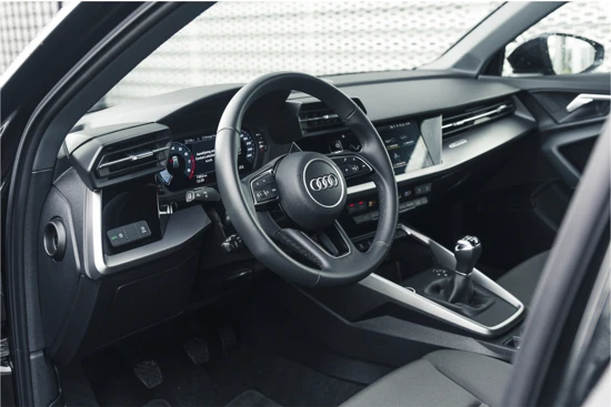 Audi A3 Sportback 30 TFSI Pro Line | Smartphone interface | Climate control | Parkeerhulp achter