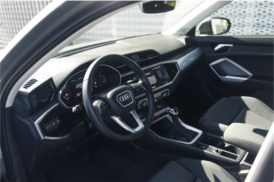 Audi Q3 35 TFSI Advanced edition | S-tronic | Navigatie | Sportstoelen | Trekhaak | Parkeerhulp