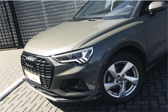 Audi Q3 35 TFSI Advanced edition | S-tronic | Navigatie | Sportstoelen | Trekhaak | Parkeerhulp