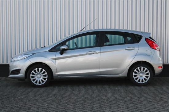 Ford Fiesta 1.0 65PK Style | Unieke Kilometerstand! | Dealer Onderhouden | Navigatie | Bleutooth | Airco |