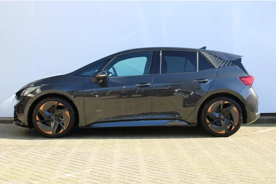 CUPRA Born Copper Edition One 62 kWh | Panorama Dak | Navigatie | Stoel & Stuurverwarming | 20"Lmv | LED