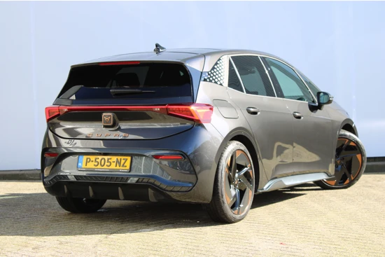 CUPRA Born Copper Edition One 62 kWh | Panorama Dak | Navigatie | Stoel & Stuurverwarming | 20"Lmv | LED