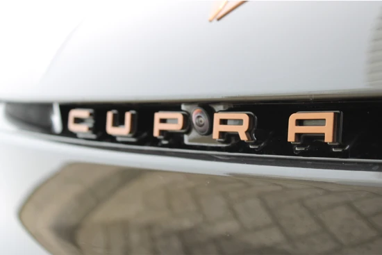 CUPRA Born Copper Edition One 62 kWh | Panorama Dak | Navigatie | Stoel & Stuurverwarming | 20"Lmv | LED