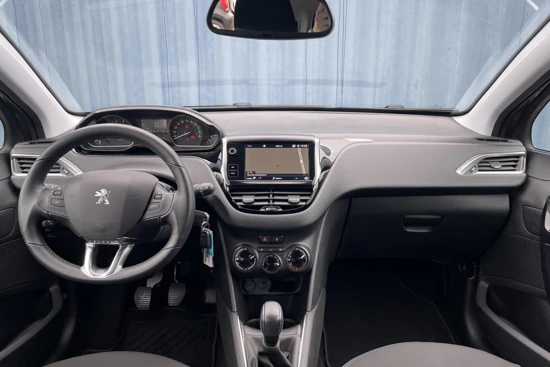 Peugeot 208 1.2 Signature 82PK