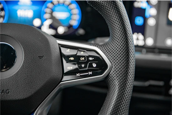 Volkswagen Golf 1.4 245pk PHEV eHybrid GTE | Navigatie | Carplay | Stoel- en stuurverwarming
