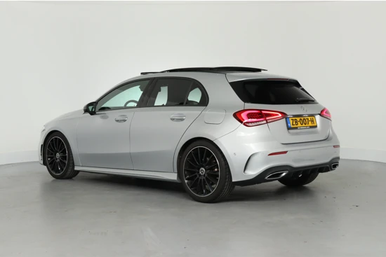 Mercedes-Benz A-Klasse 180 Premium Plus | AMG Line | 1e Eigenaar! | Dealer Onderhouden! | Open Dak | Sfeer Verlichting | Wide-Screen | Sportstoelen | L