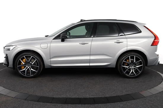 Volvo XC60 T8 AWD Polestar Engineered Heico | Full option | Bodykit Inclusief Actief Vierpijps Sportuitlaatsysteem Met Klepbediening | 455p