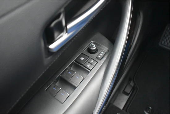 Toyota Corolla 1.8 Hybrid GR Sport Wagon | Navigatie | Adaptive Cruise | Achteruitrijcamera | Stoel/Stuurverwarming | Climate Control | Lane-As