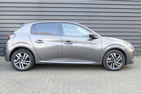 Peugeot 208 1.2 PURETECH 100PK 5-DRS ALLURE / NAVI / LED / CLIMA / PDC / 16"LMV / CAMERA / WINTERPAKKET / BLUETOOTH / CRUISECONTROL / 1E EIG