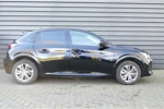 Peugeot e-208 EV 136PK 50 KWH 5-DRS ALLURE AUTOMAAT / NAVI / CLIMA / PDC / 16"LMV / CAMERA / BLUETOOTH / CRUISECONTROL / 1E EIGENAAR / NIEUWST