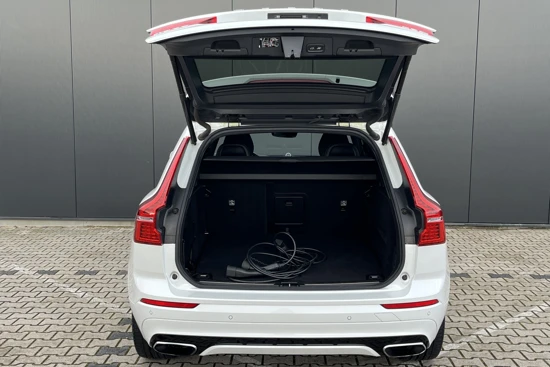 Volvo XC60 T8 AWD R-Design | Luchtvering | Bowers&Wilkins | Trekhaak | Panoramadak | 21Inch | Adaptive LED