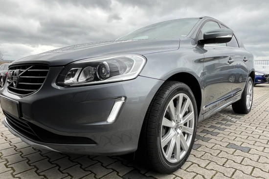 Volvo XC60 T5 Polar+ | Standkachel | BLIS | Adaptive Cruise| 20 inch | Gelamineerd Glas | Elektrische Achterklep