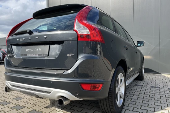 Volvo XC60 2.0T R-Design | Leder | Navigatie | Trekhaak | Bluetooth | Parkeersensoren