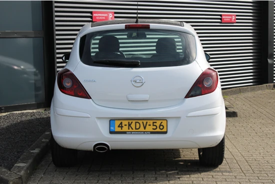 Opel Corsa 1.4-16V Color Edition 3DRS