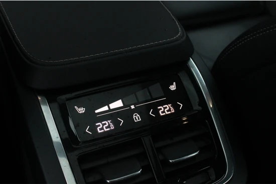 Volvo XC90 T8 AWD Inscription | Luchtvering | 360-Camera | Massagestoelen | Panoramadak | Harman-Kardon | Trekhaak | Head-up