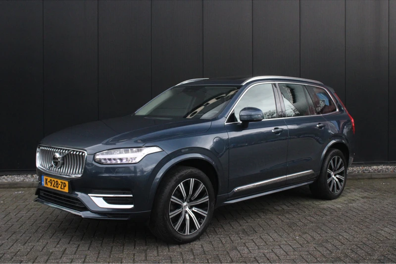 Volvo XC90 T8 AWD Inscription | 36 maanden onderhoud en 24 maanden garantie inclusief | Luchtvering | 360-Camera | Massagestoelen | Panoram