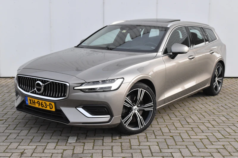 Volvo V60 T5 Inscription #Head-Up #PanoDak #Stoelventilatie #1eEigenaar!