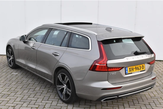 Volvo V60 T5 Inscription #Head-Up #PanoDak #Stoelventilatie #1eEigenaar!