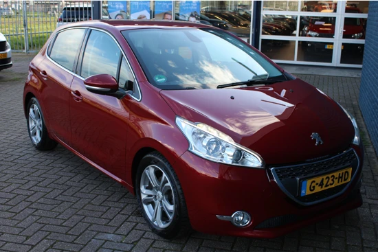 Peugeot 208 5drs 1.6 VTi 120pk Allure