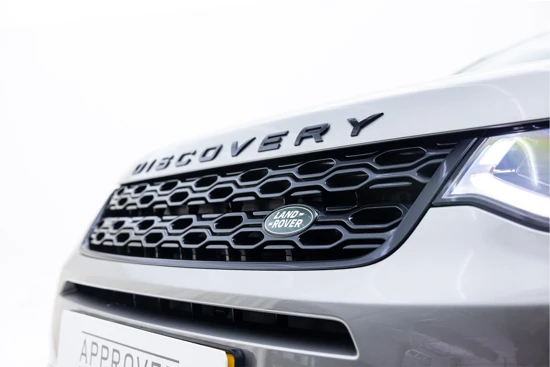 Land Rover Discovery Sport P300e R-Dynamic SE