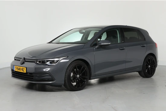 Volkswagen Golf 1.5 TSI Active | LED | Stoel/stuurverwarming | Digital Cockpit | Navi | Cruise Adaptive | Parkeernsensoren V+A | Clima