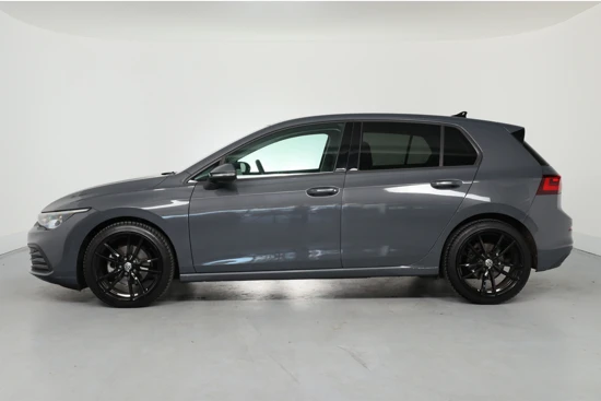 Volkswagen Golf 1.5 TSI Active | LED | Stoel/stuurverwarming | Digital Cockpit | Navi | Cruise Adaptive | Parkeernsensoren V+A | Clima