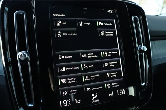 Volvo XC40 T5 Recharge Inscription | Harman Kardon | Adaptieve Cruise Control | Stoelverwarming voor+achter | Stuurwielverwarming | Camera