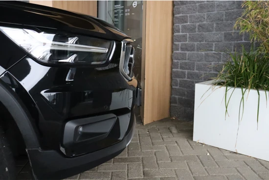 Volvo XC40 T5 Recharge Inscription | Harman Kardon | Adaptieve Cruise Control | Stoelverwarming voor+achter | Stuurwielverwarming | Camera